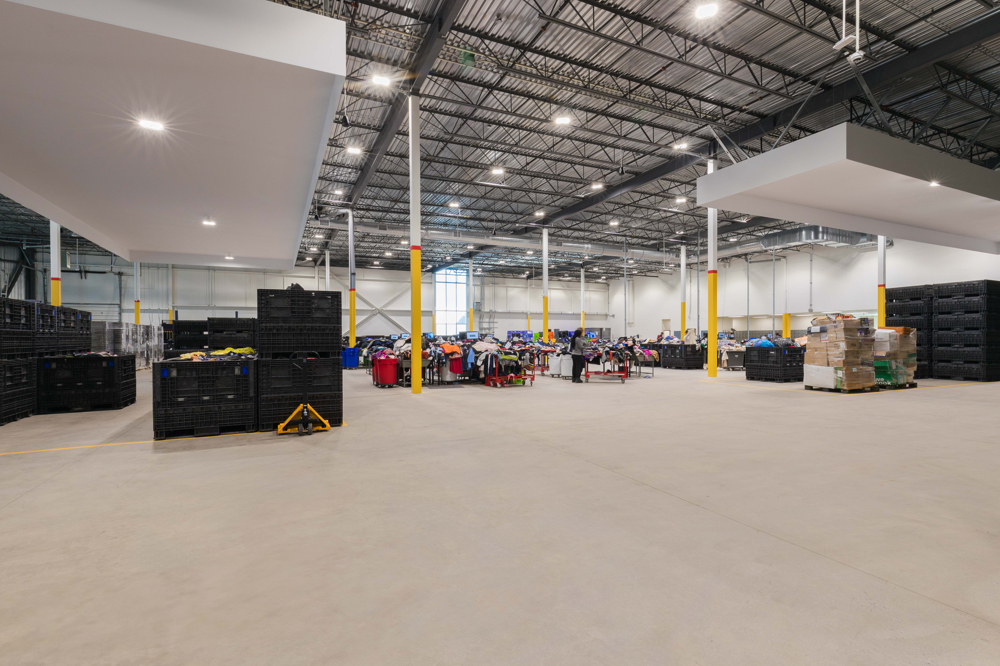 Entrepôt Village des Valeurs Dorval